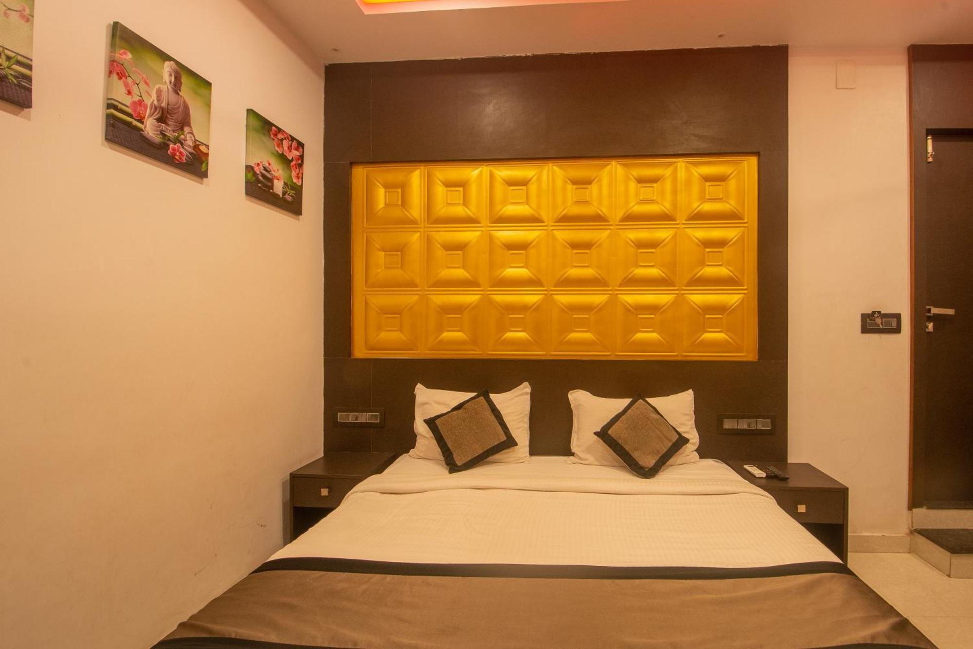 Parampara Residency Kushālnagar Eksteriør billede